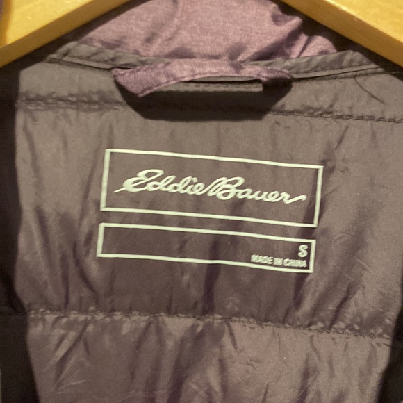 Eddie Bauer EB 650 down filled lightweight packable coat purple size small - Picture 4 of 8